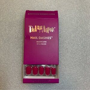 Red Aspen Nail Dashes - Vibrant Press-On Nails